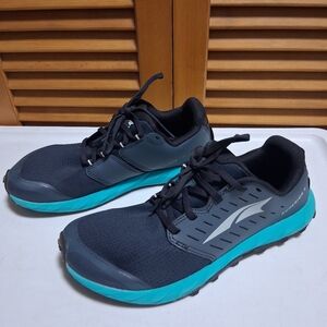 Altra Superior 5 Women's Running Shoe * Dark Slate/ Teal * Size: 10